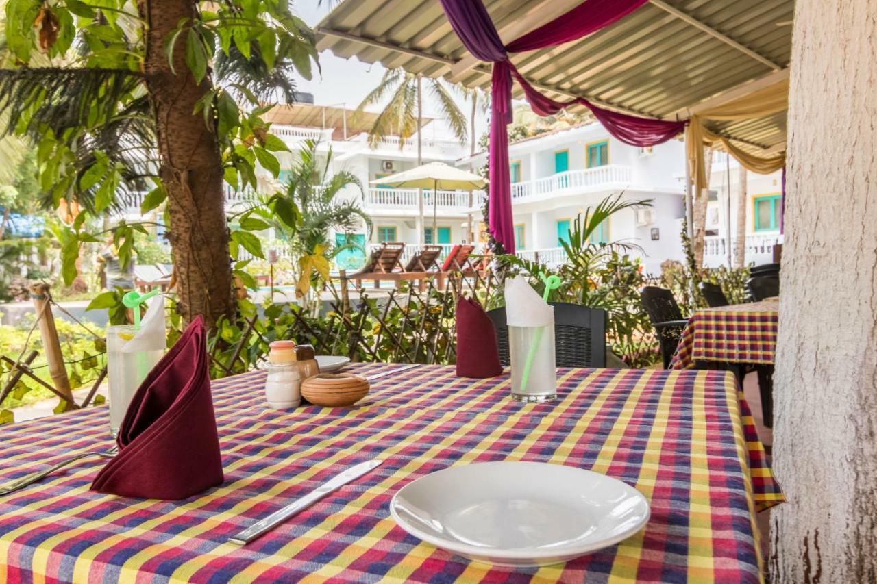 Dona Julia Beach Resort Calangute Exterior foto