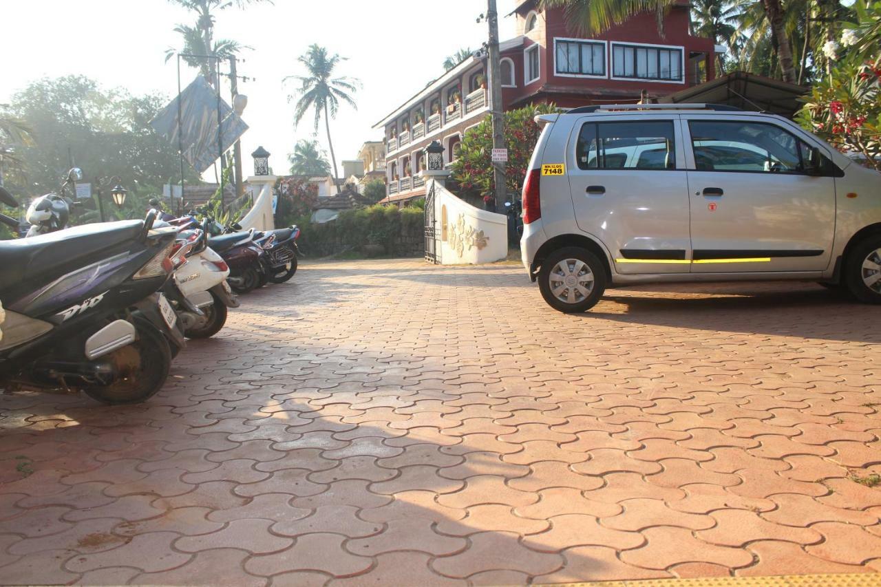 Dona Julia Beach Resort Calangute Exterior foto